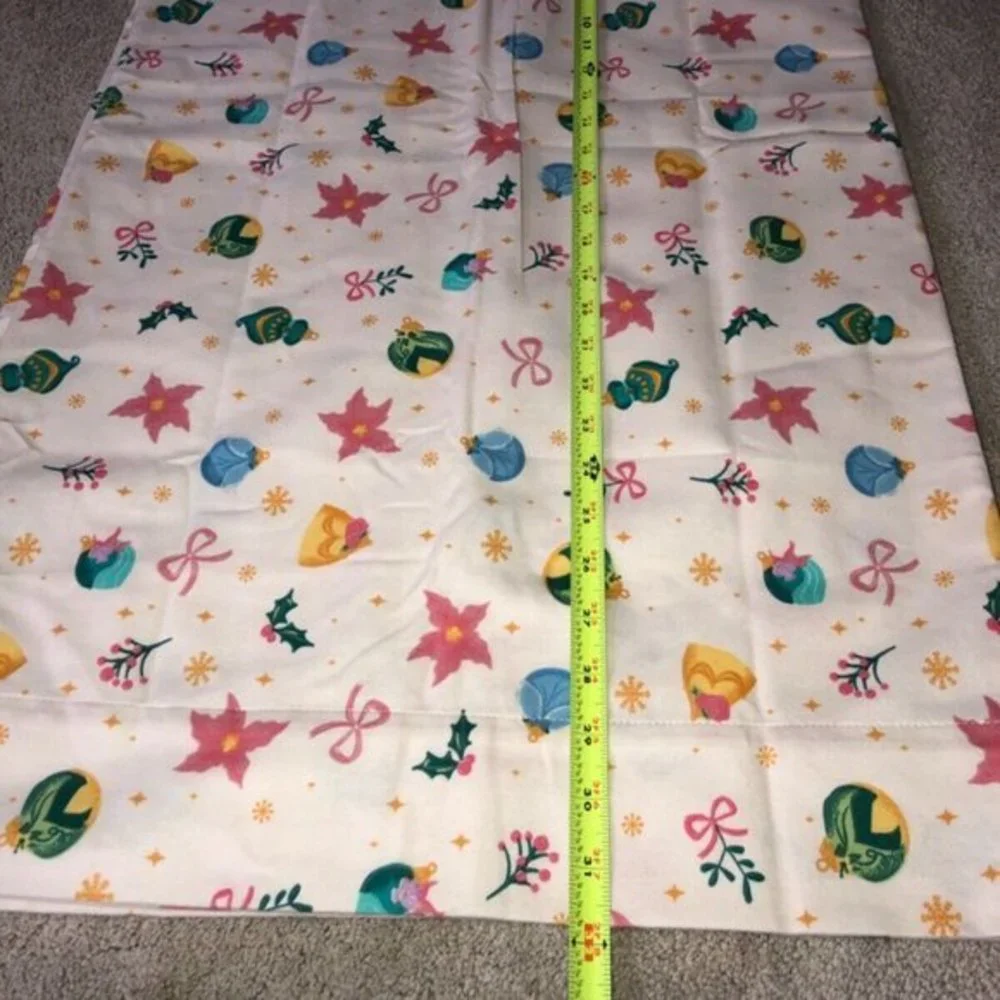 The Big One Disney Standard Pillowcase Set (2) Holiday Princess‎ Ornament Print